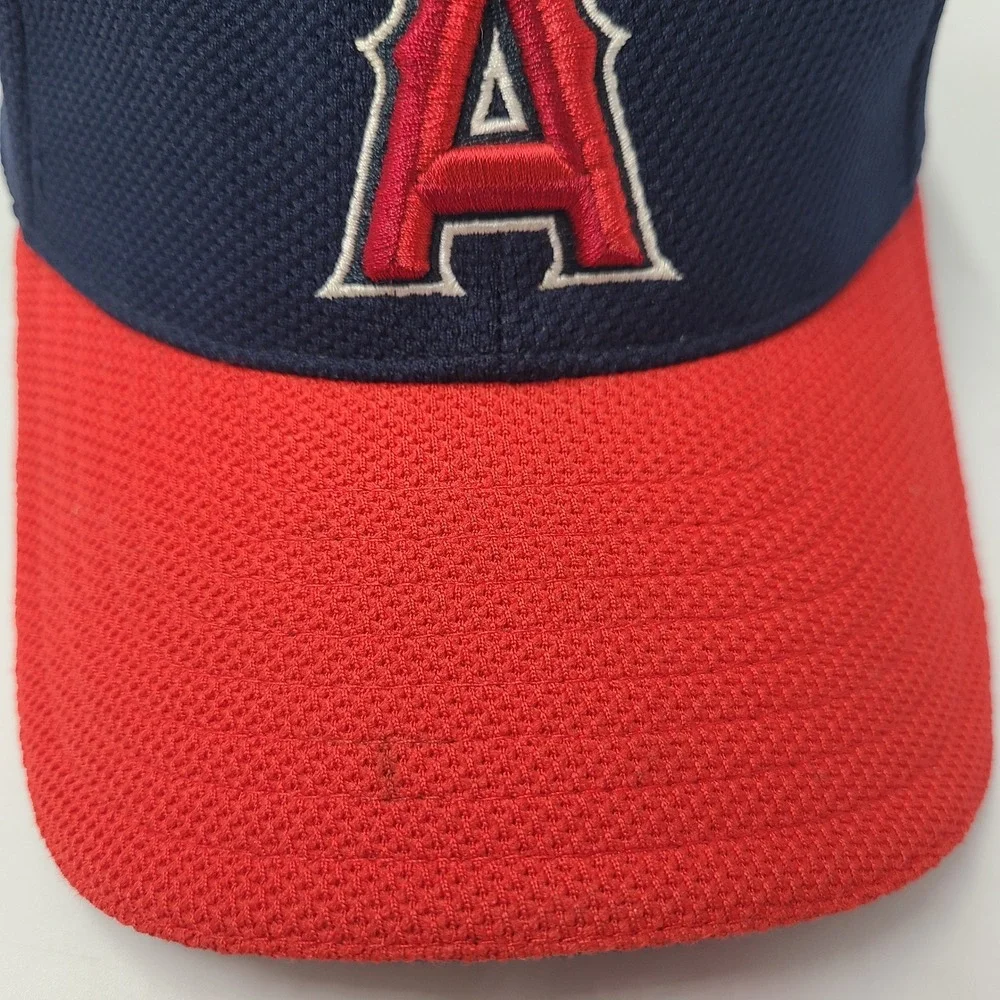 Los Angeles Angels Hat Fitted‎ M-L New Era 39Thirty Blue Red MLB Baseball Men